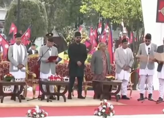 बालेन्द्र शाहद्धारा प्रधानमन्त्रीको सपथग्रहण, १५ सदस्यीय मन्त्रीमण्डल गठन